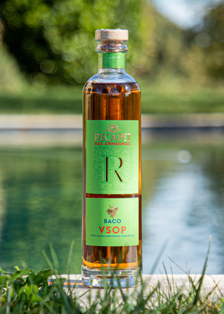 Bouteille d’Armagnac VSOP Récapet cépage Colombard, packshot simple